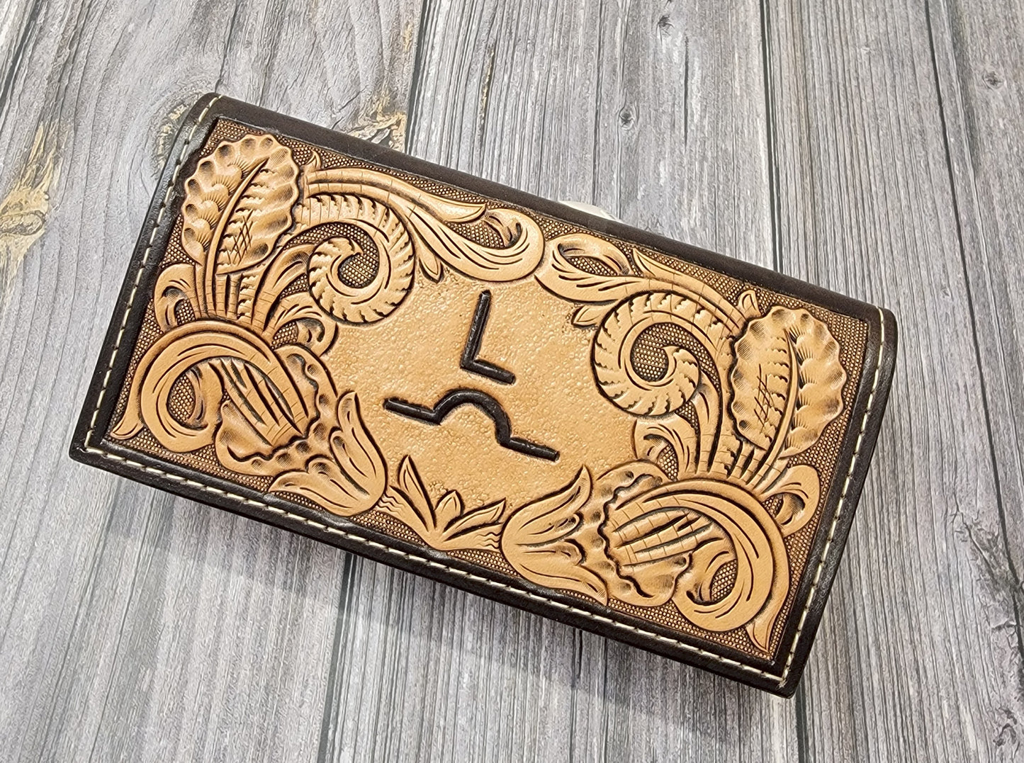 Christmas Wallet Spots