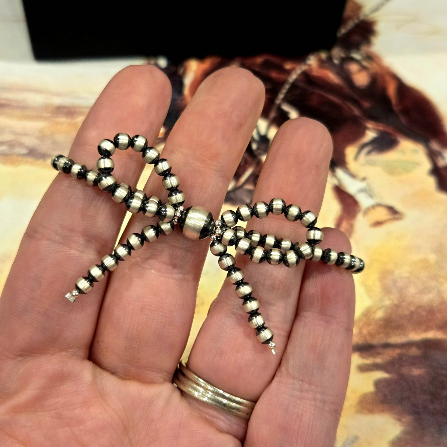 Desert Pearl Bow Stretch Bracelet