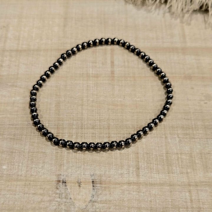 Desert Pearl Silver Only Stretch Bracelet