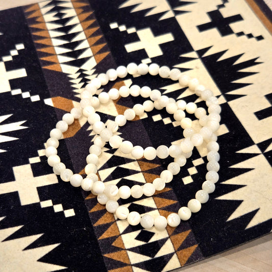 Mother of Pearl Stretch Bracelet