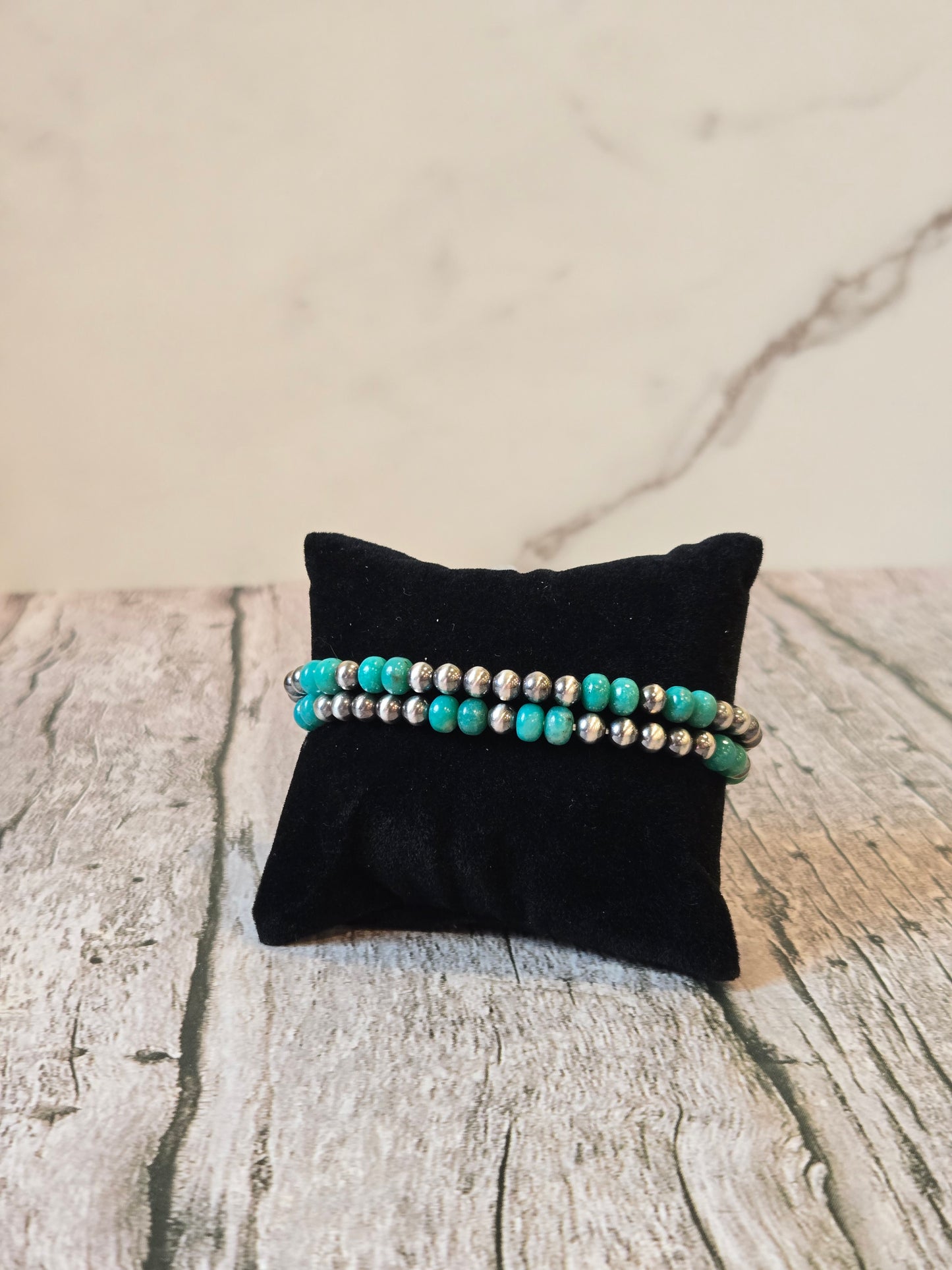 Campitos & Desert Pearl Stretch Bracelet