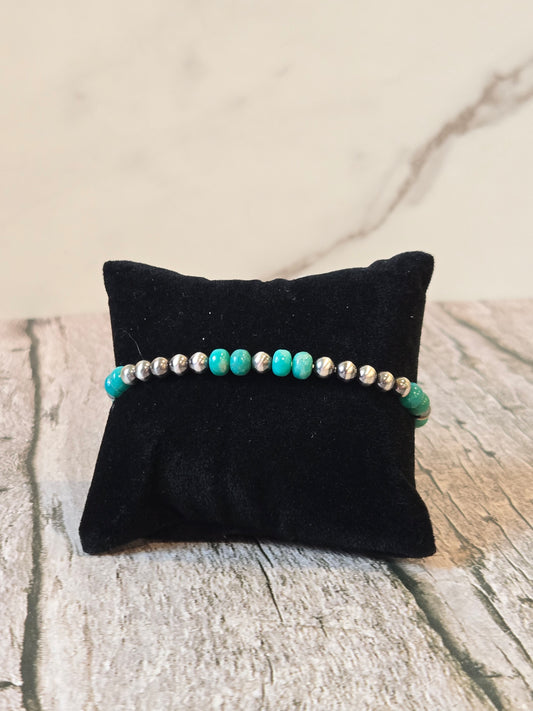 Campitos & Desert Pearl Stretch Bracelet