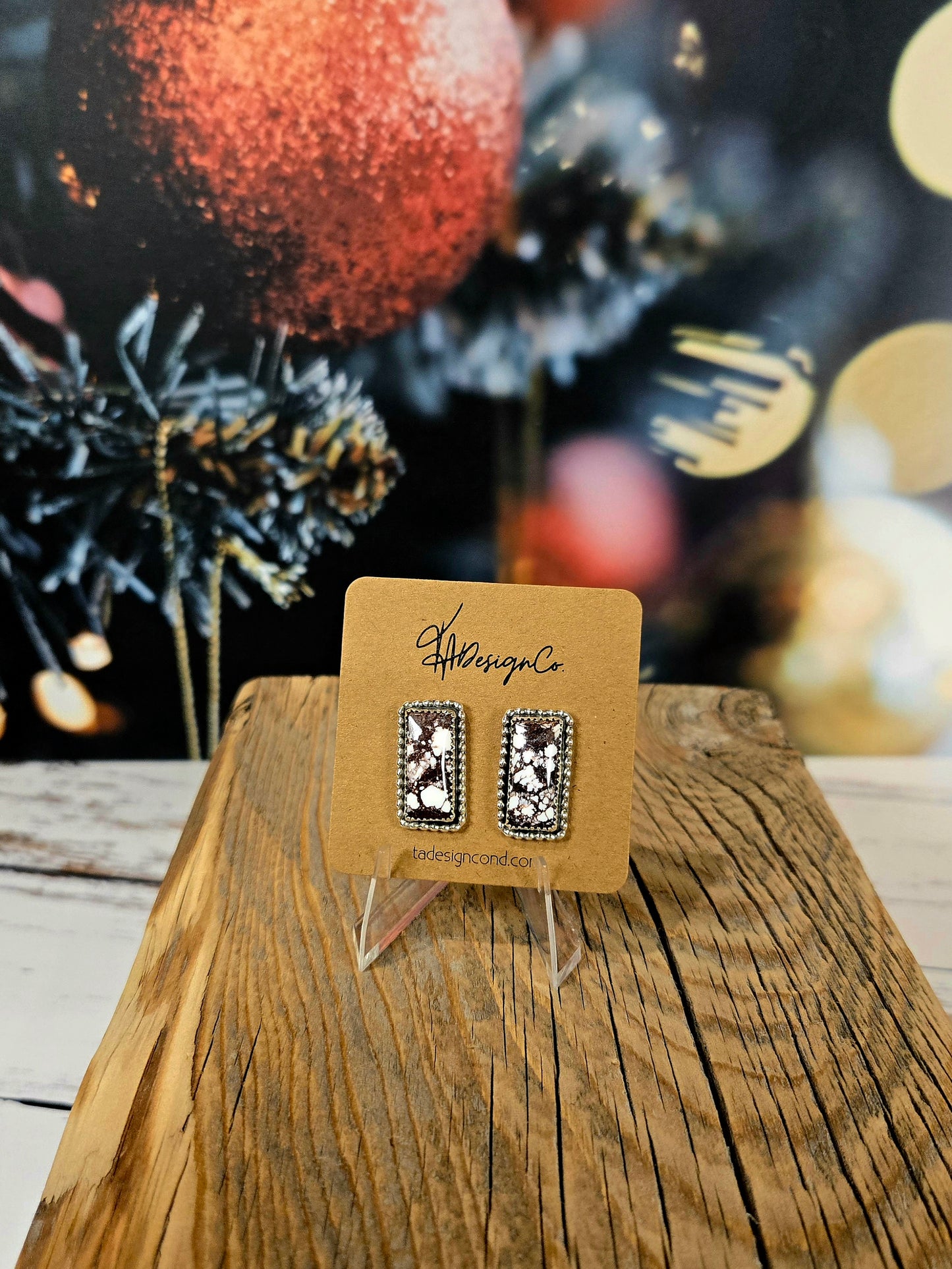 Wild Horse Bar Studs