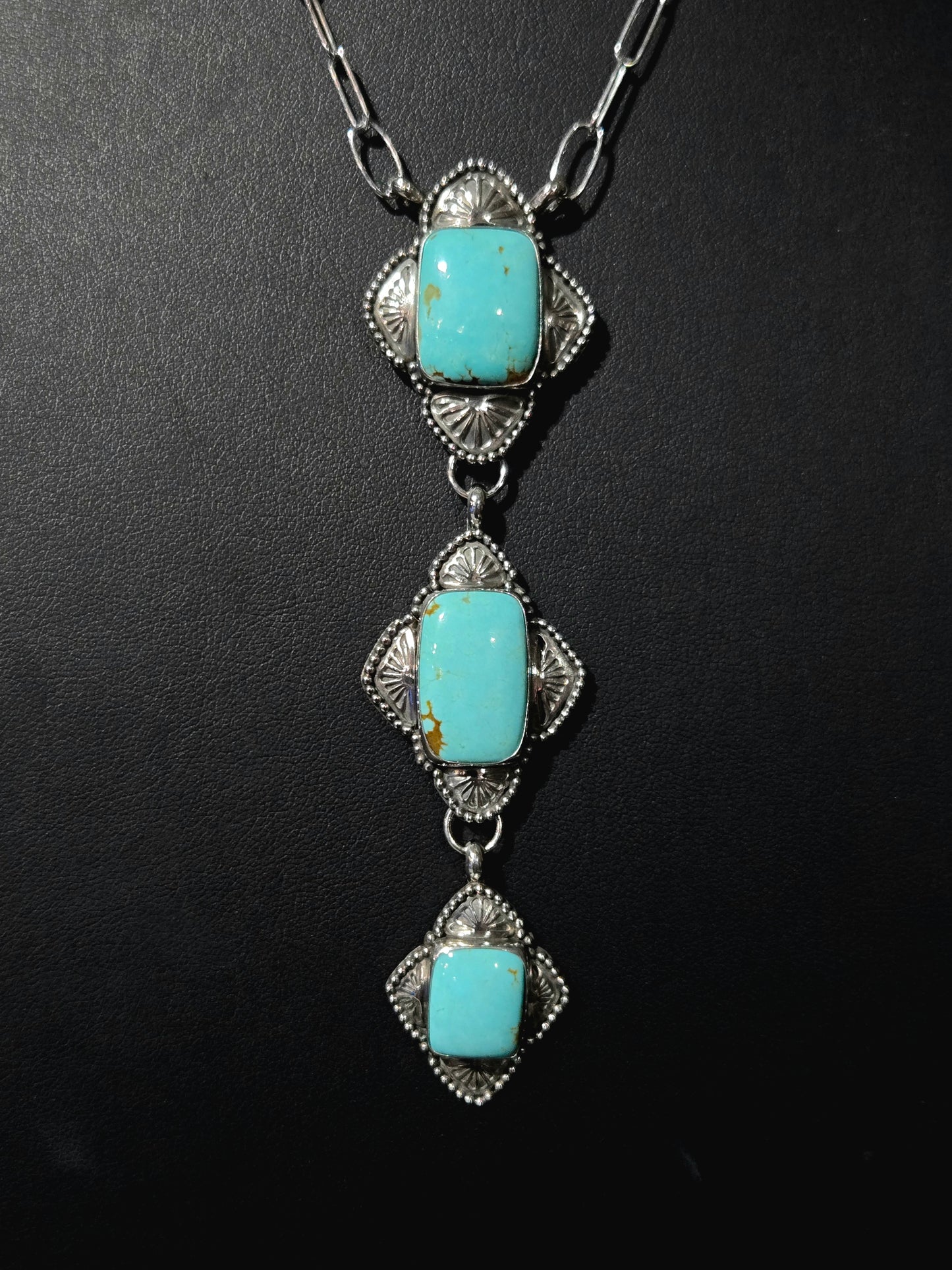 No. 8 Lariat