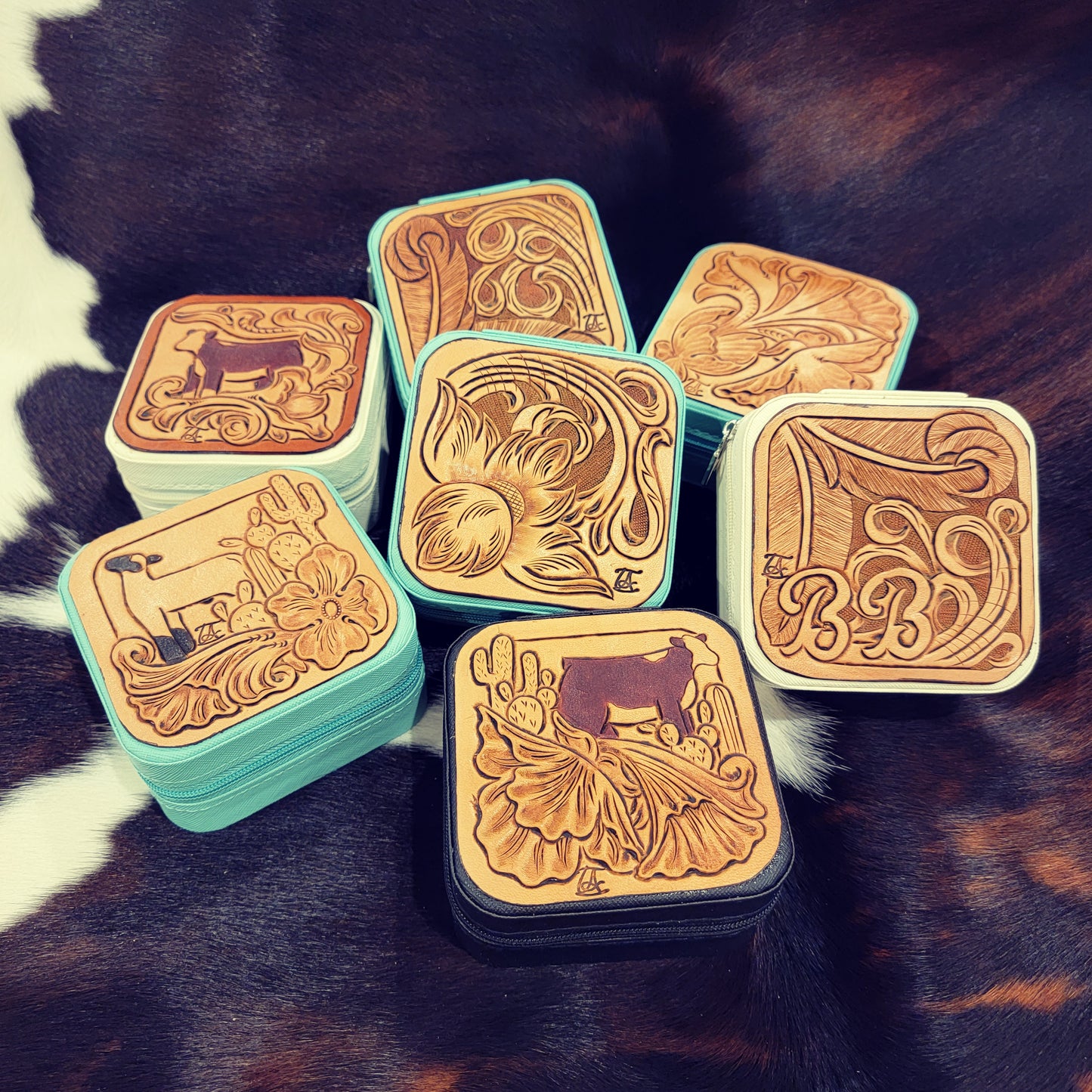 Christmas Jewelry Box Spots
