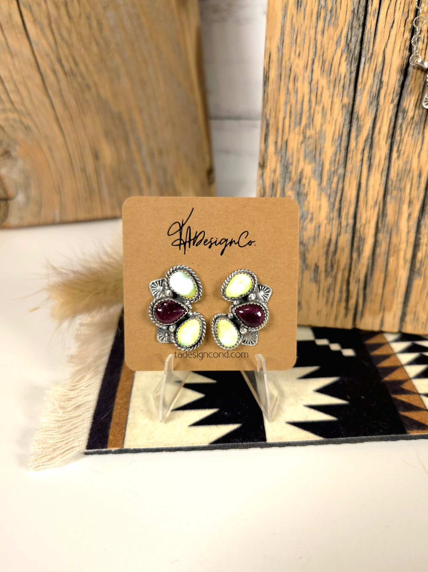 Palomino Spiny Studs