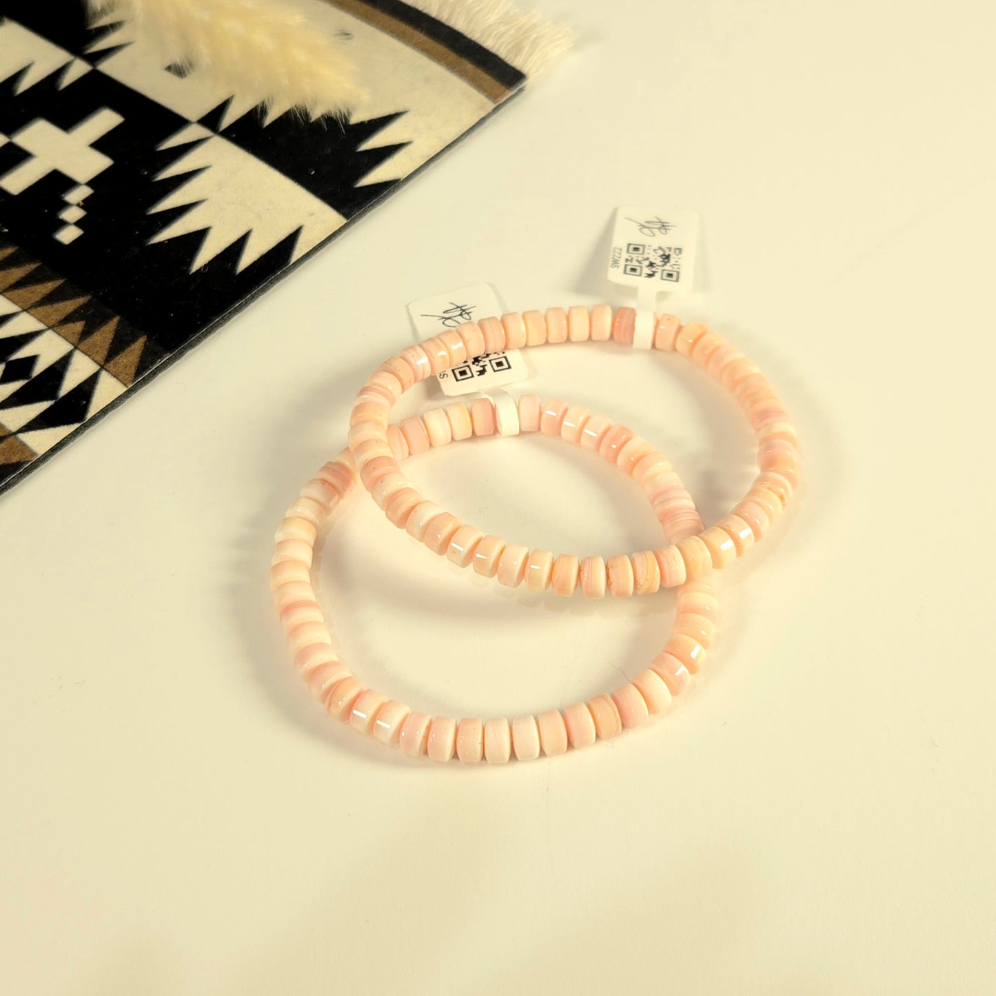Pink Conch Shell Stretch Bracelet