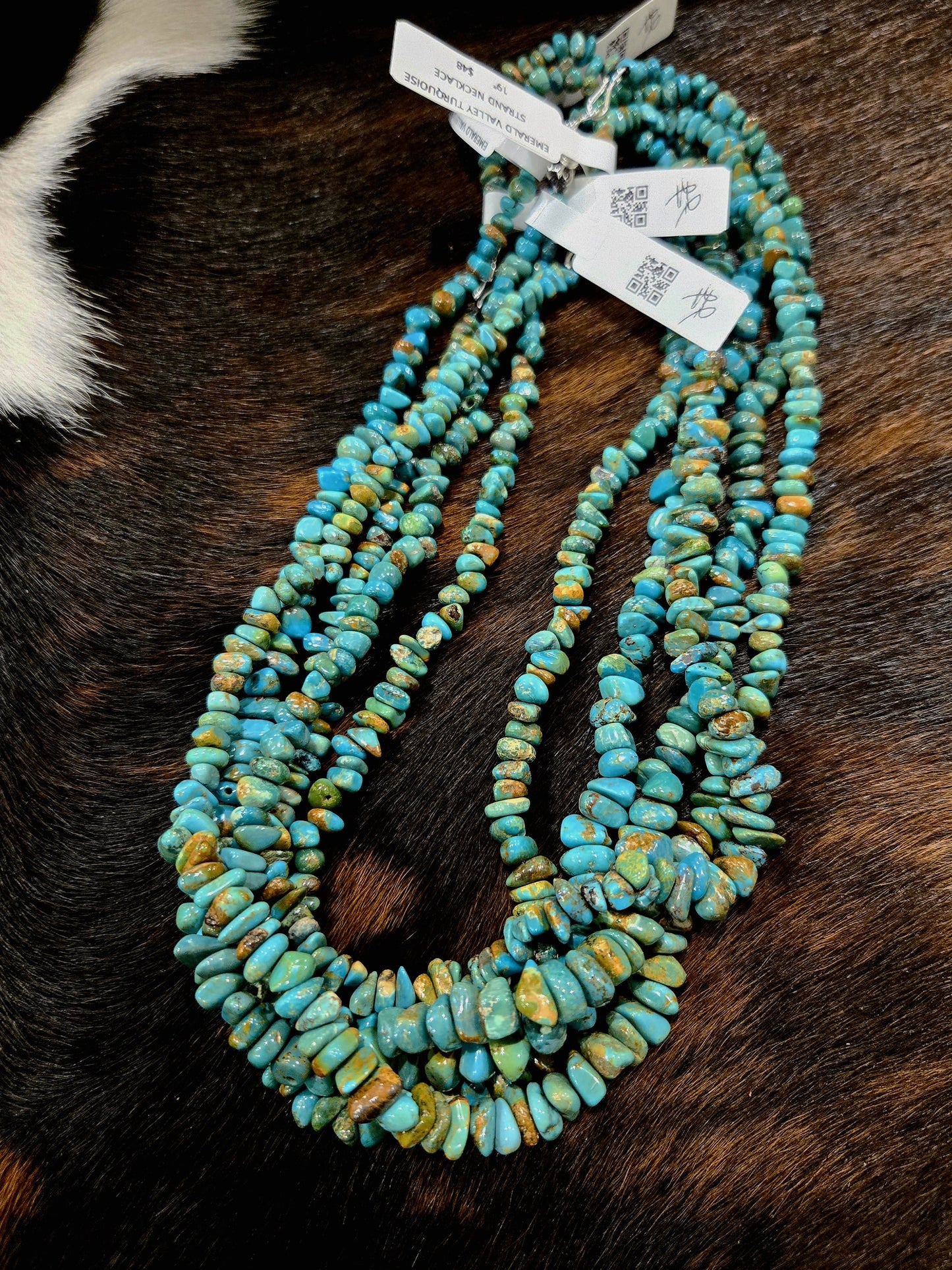 Emerald Valley Strand Necklace