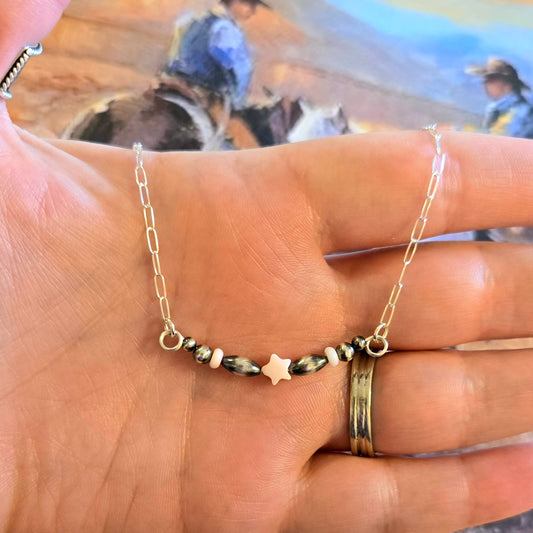 Pink Conch Desert Pearl Bar Necklace