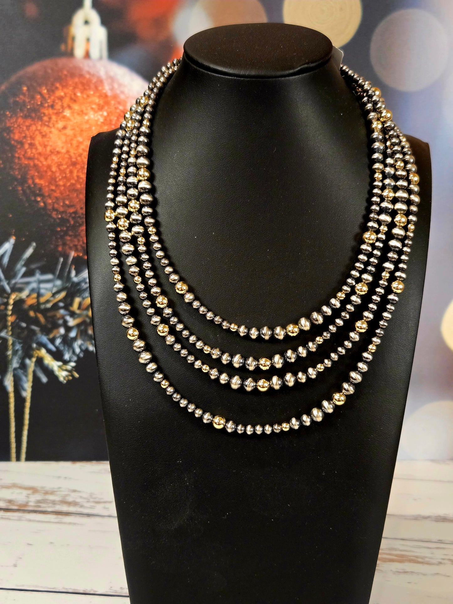 Desert Pearl & Gold Graduated Necklace