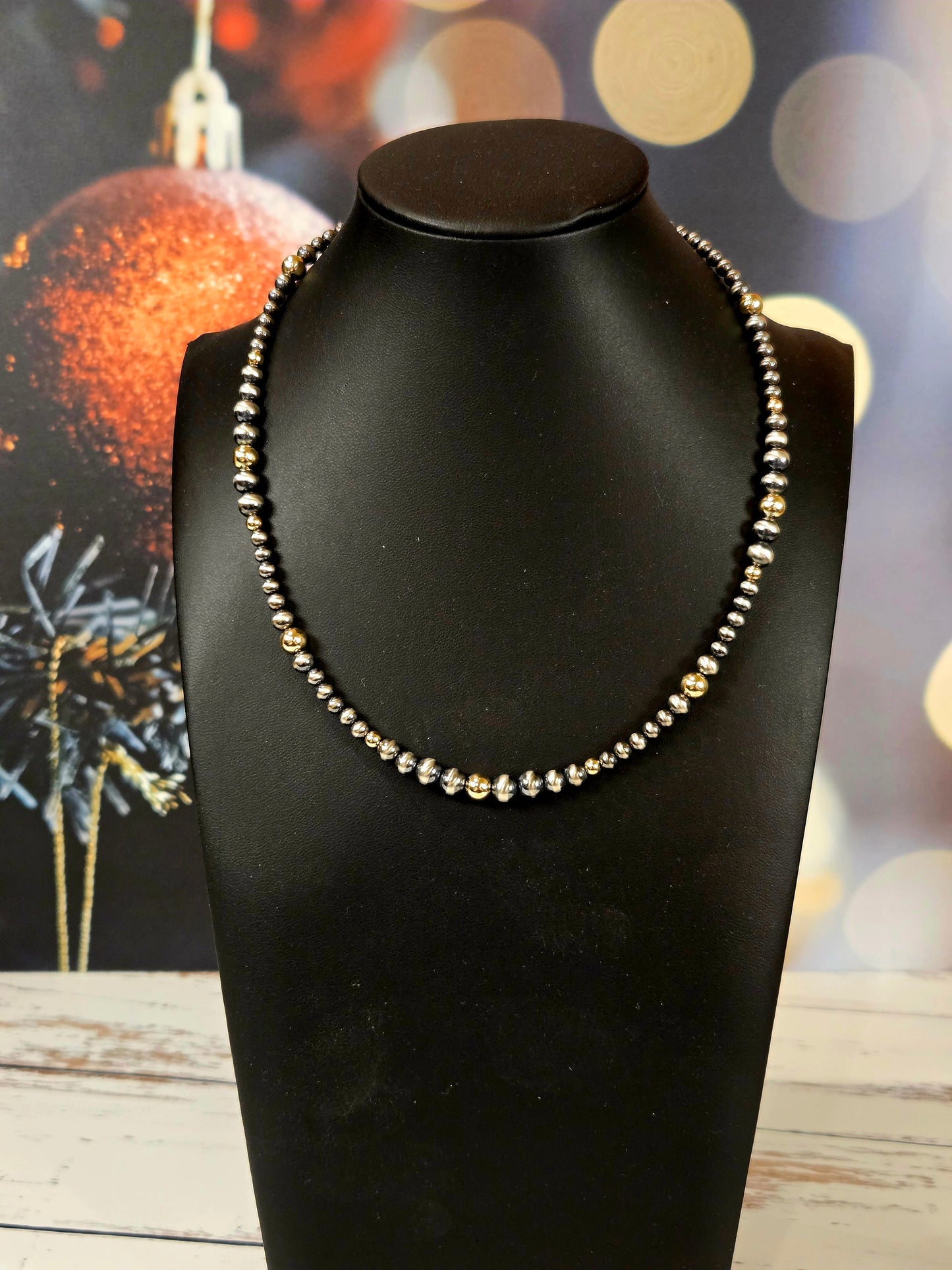 Desert Pearl & Gold Graduated Necklace