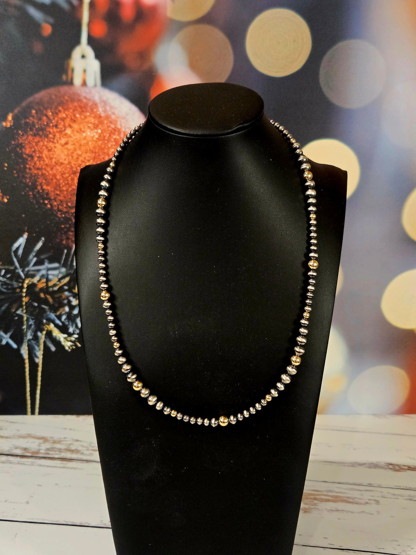 Desert Pearl & Gold Graduated Necklace