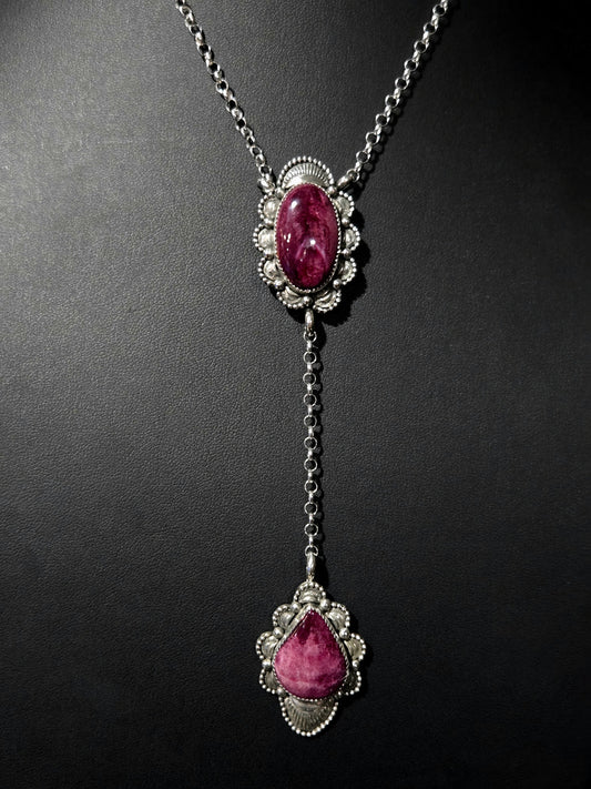 Purple Spiny Lariat