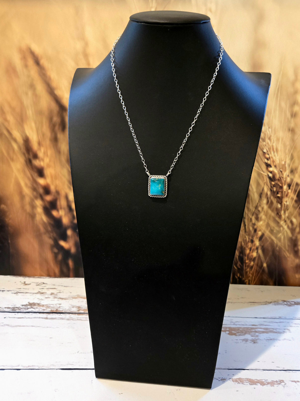 Kingman Bar Necklace