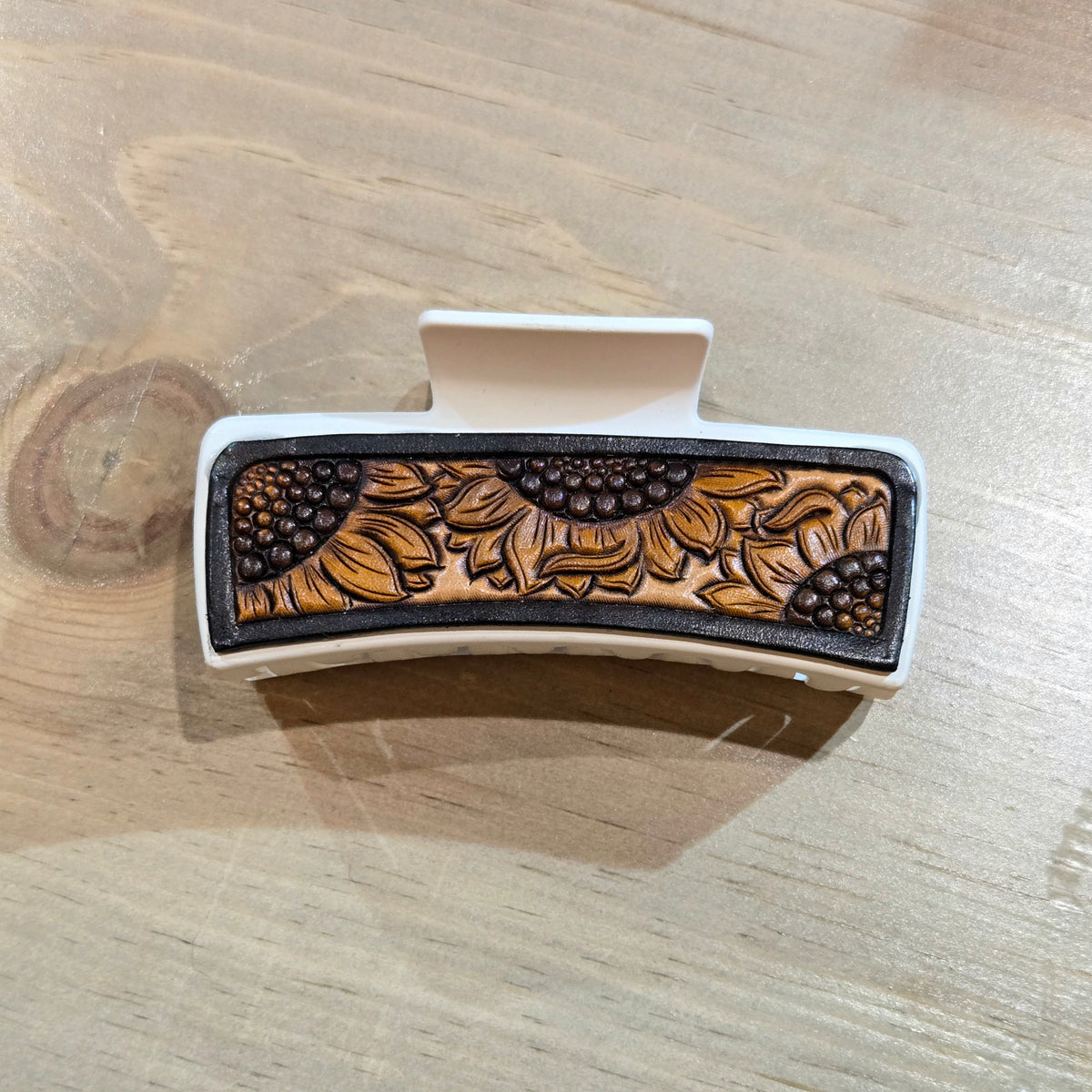 4in Tooled Claw Clip