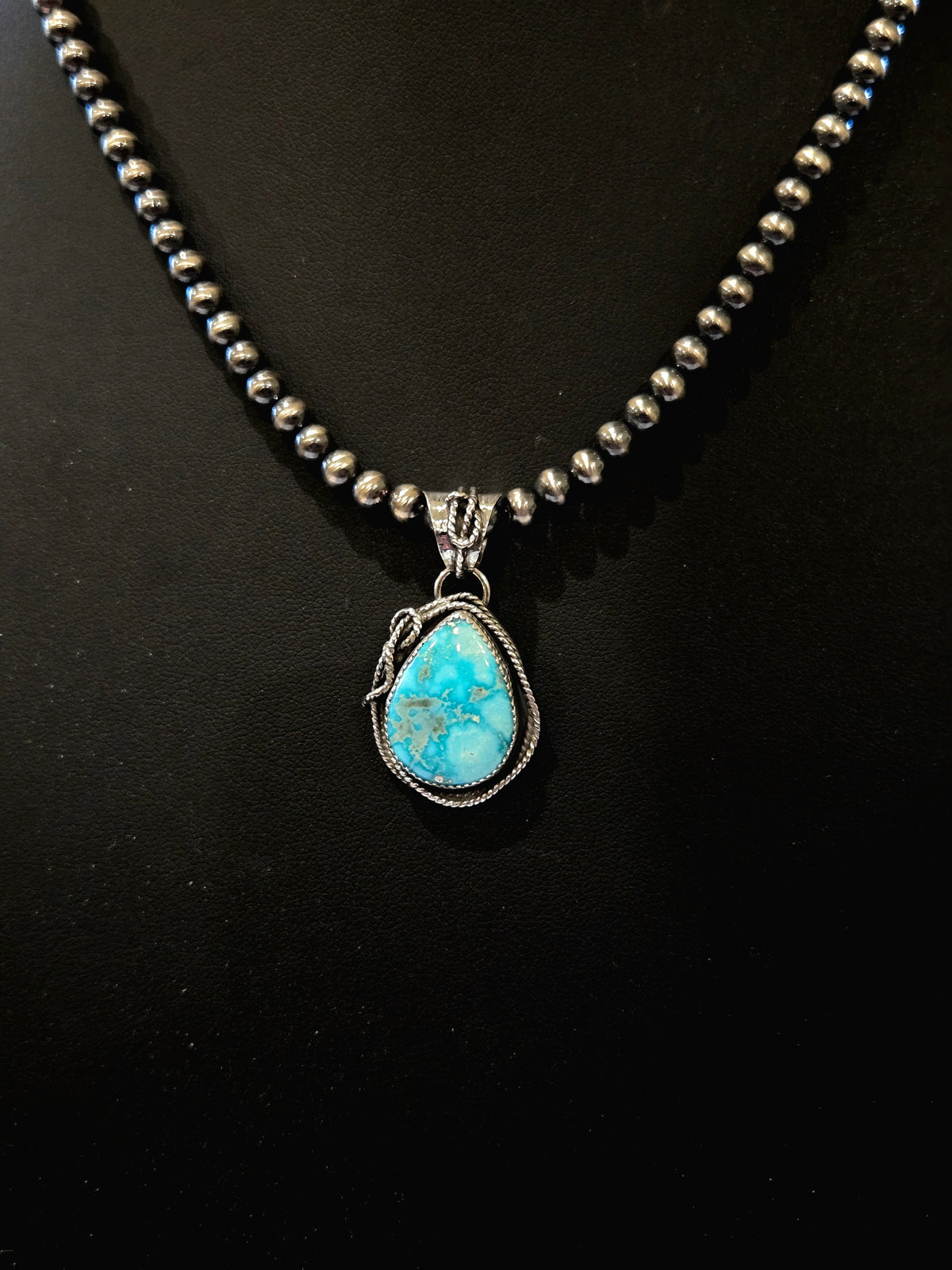 Lariat Pendant