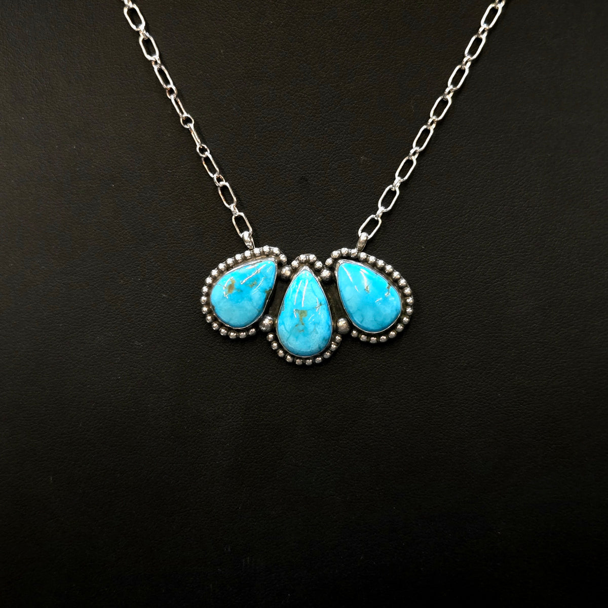 Sierra Bella Cluster Necklace